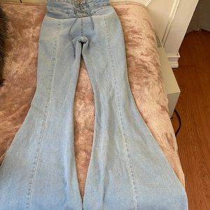 Flair/Bell foot jeans